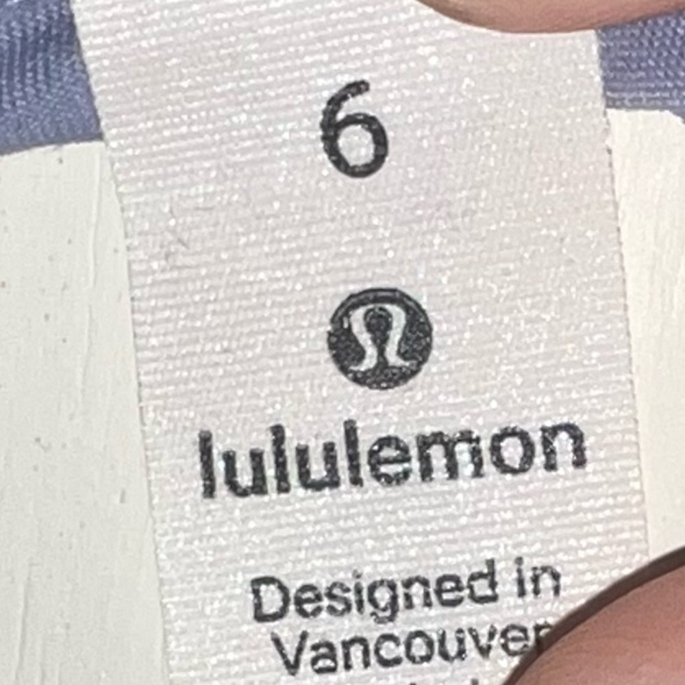 purple lululemon workout top! - Picture 5 of 5